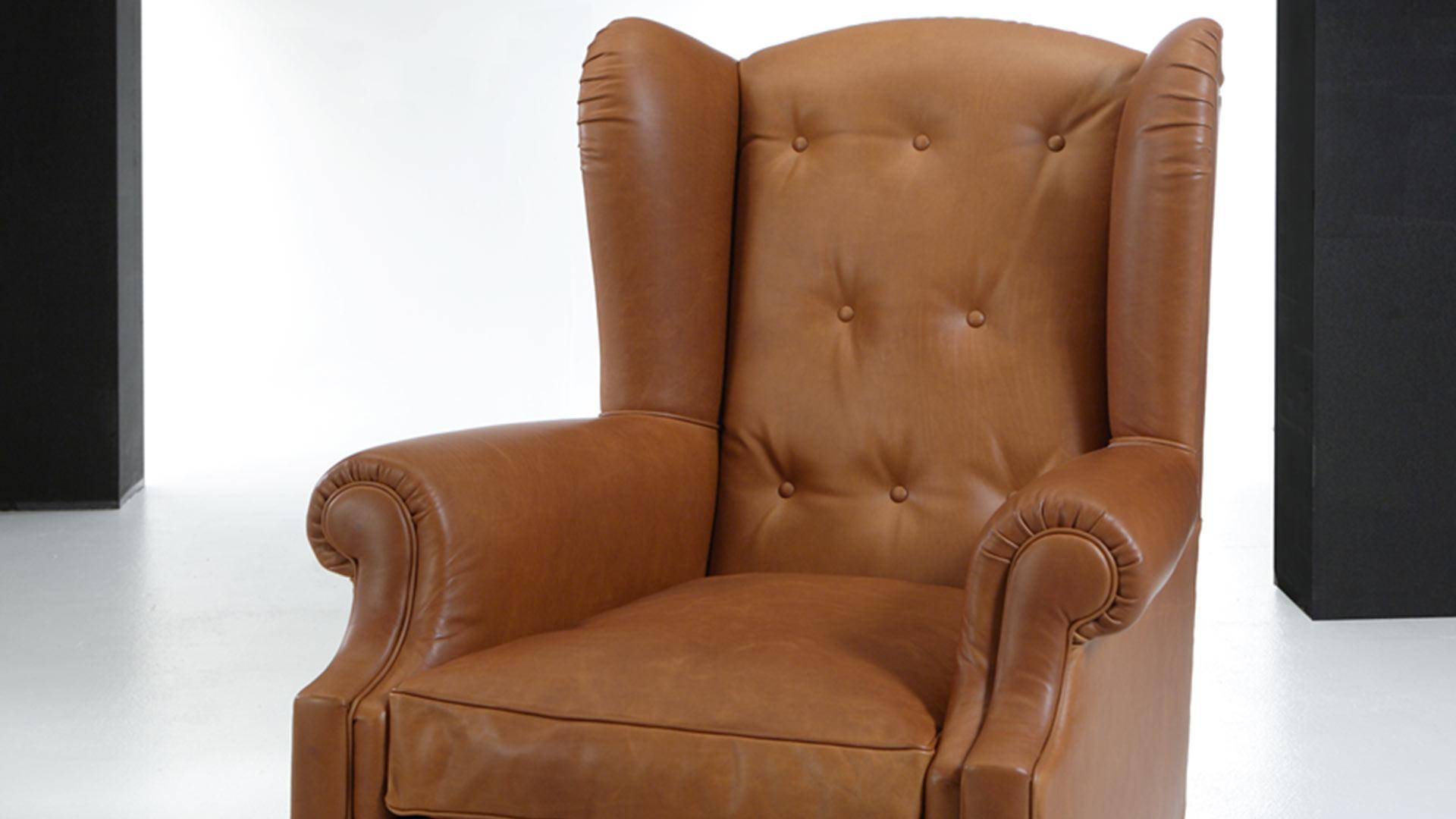 Poltrona bergere Lombardia in pelle