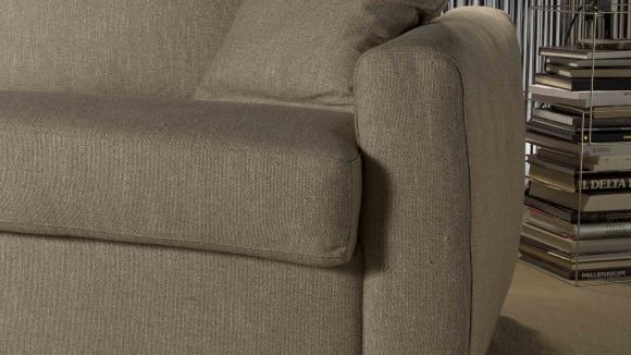 La particolare forma dei braccioli li rende dei divani di design moderno