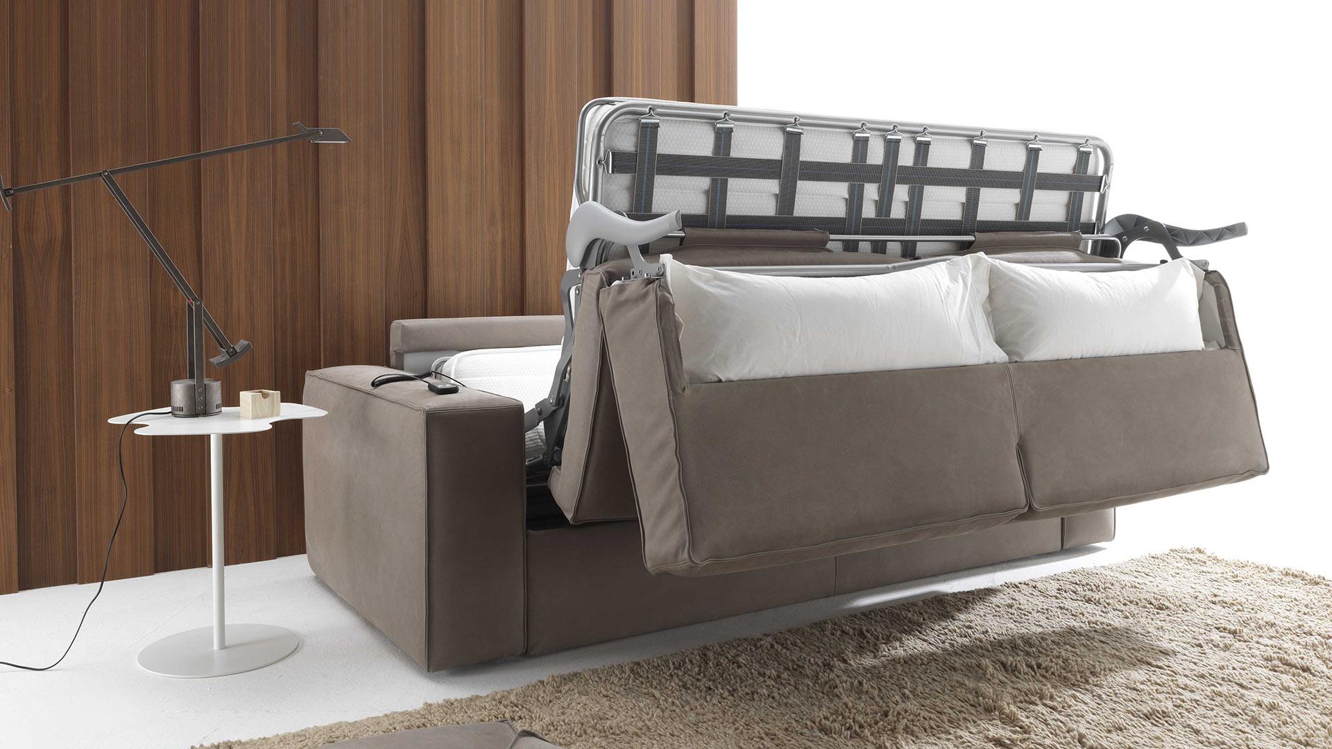 CHI HA INVENTATO IL DIVANO LETTO 0