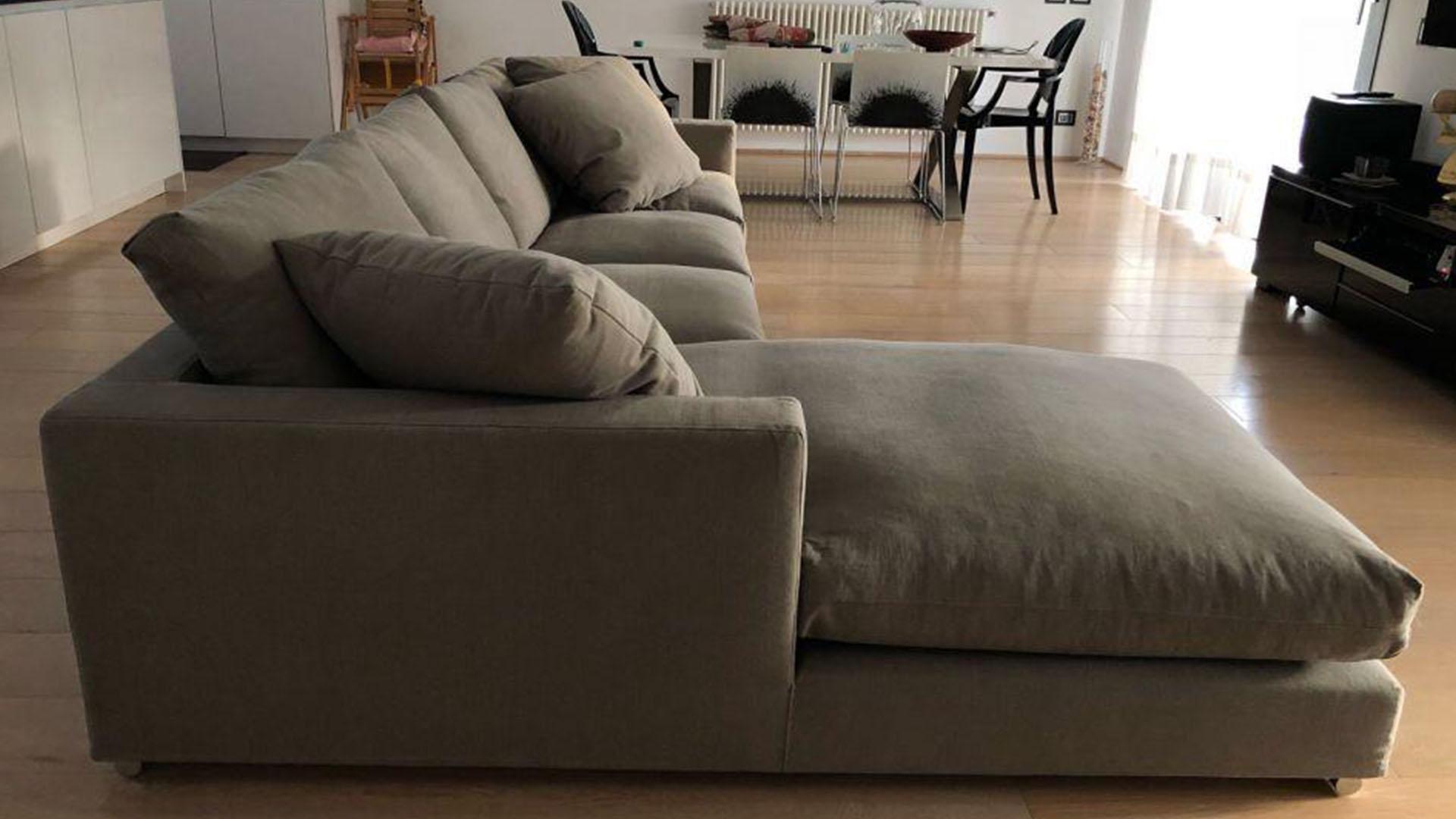 COME DISPORRE I DIVANI IN SALOTTO? 0